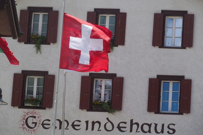 スイス旅行 前半は晴れ 後半は雨 9 ツェルマット 林間ハイキング ツェルマット スイス の旅行記 ブログ By Rohirohiさん フォートラベル