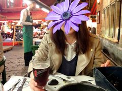 どの観光ガイドにも載っている定番店『シェ・レオン』のムール貝＆ベルジャンビアで乾杯！