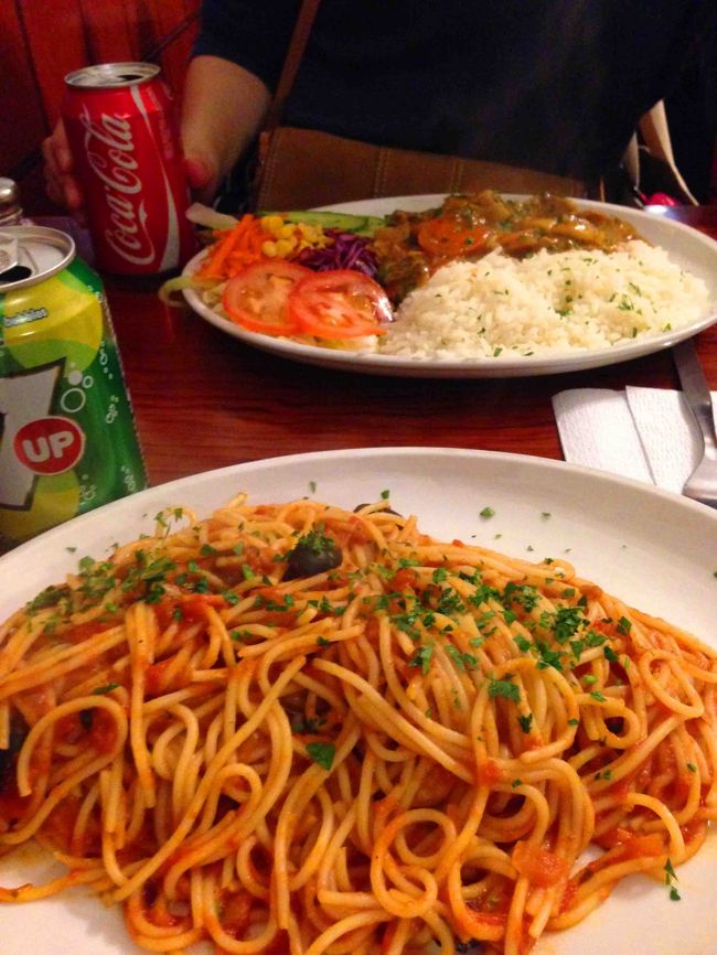 ごはんも食べてきました。