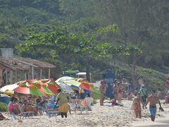 こんな場所、ブラジルでも余り見たことが無い.....

ブラジル人の間でも.......それ程語られていない静かなビーチ。