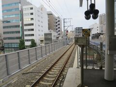 東急池上線大崎広小路駅に来ました。この先200mほどで五反田駅です。