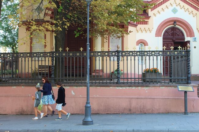 ここでも・・・<br />旧市街ピリエス通りを抜けると聖ニコラウス正教会に出ます。<br />トップ写真の教会です。<br />