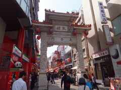 再び南京町の前にやってきました。長安門。