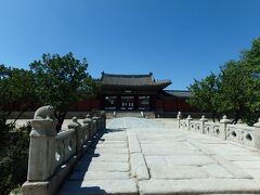ガイドブックなどでは景福宮や昌徳宮より扱いが小さかったのでスルーしようかと思っていた昌慶宮ですが、それなりの広さで建造物も色々見ることが出来るわりに観光客が少なく、のんびり楽しむには良い場所かなと思います。