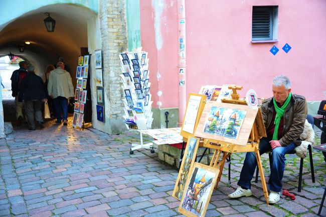 絵を描いてる人がいて・・・