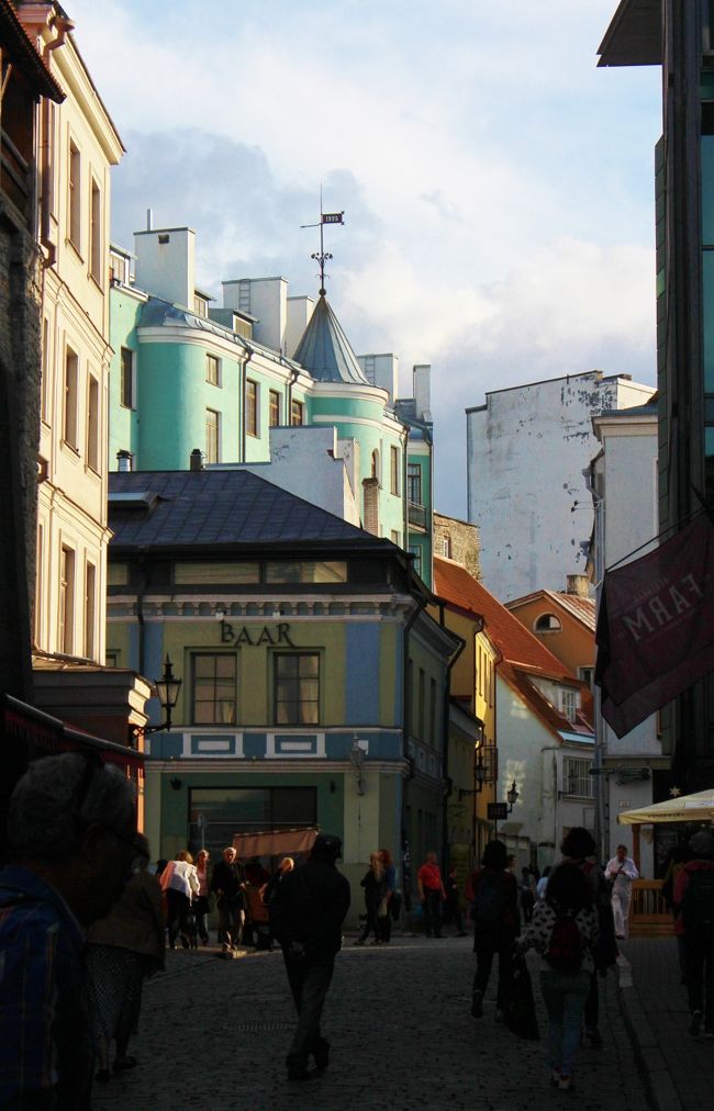 ではヴィル通りを歩きましょう。