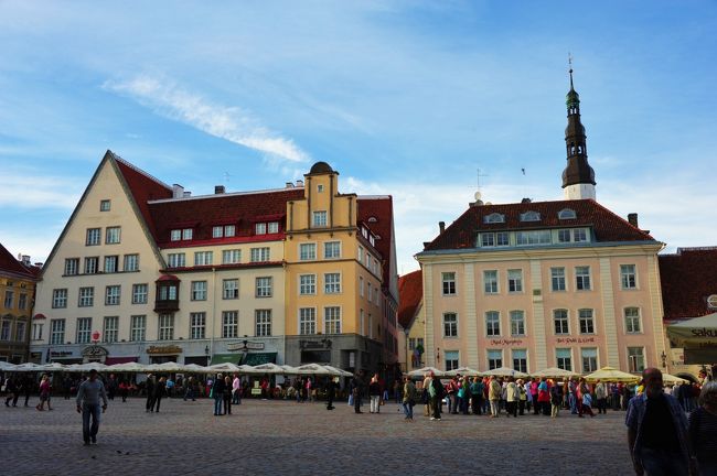 タリン旧市街地の中心部、ラエコヤ広場