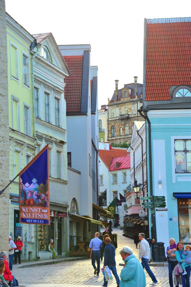 脇の道に入ってみました。