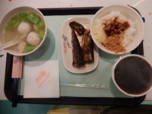 夢時代購物中心にあるフードコートで食べました