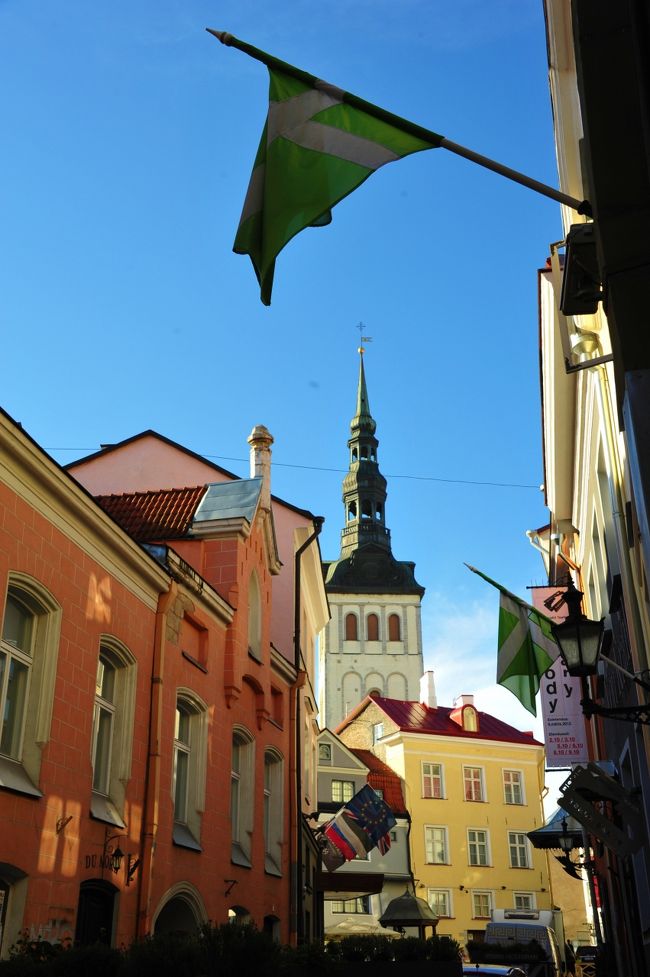 お昼のフライトに乗るので、まだまだ観光スポットはあるけど時間がありません。