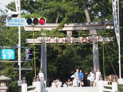 次は「寒川神社」へお参りしにいきます。