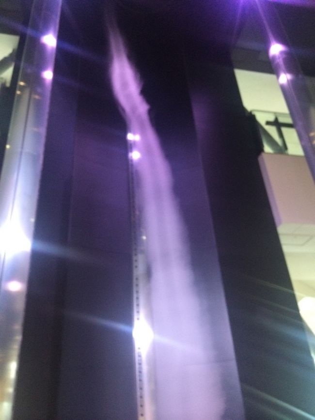 竜巻を作ってます