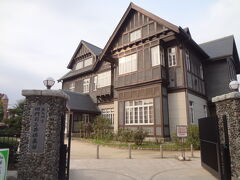 旧門司三井倶楽部の建物。