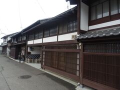 重伝建地区を散策した．
三丁町の街並み．
カフェなどもある．