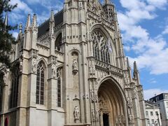 グラン・サブロンにあるノートルダム・デュ・サブロン教会。
ゴシック様式の教会です。
