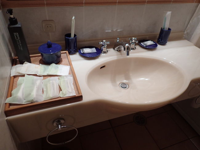 シャンプー・リンス・ボディーシャンプー類あります<br /><br />必要なものはひと通り揃っていたと思います。