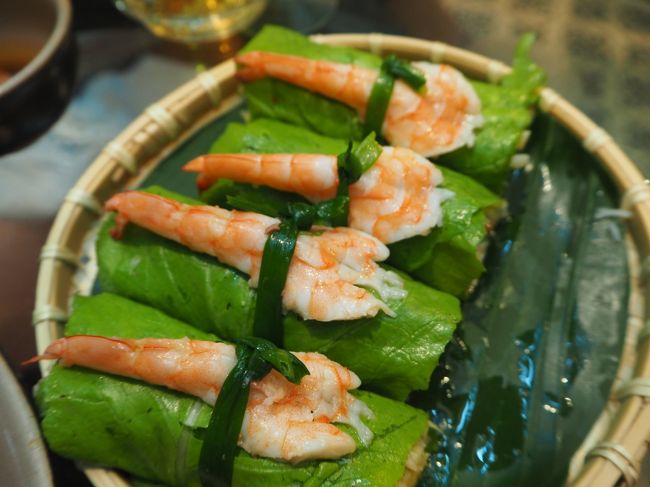 きました！<br /><br />今日のランチとはまた違った生春巻。<br /><br />色合いもきれい〜〜<br /><br />何本でも食べれちゃうよ。