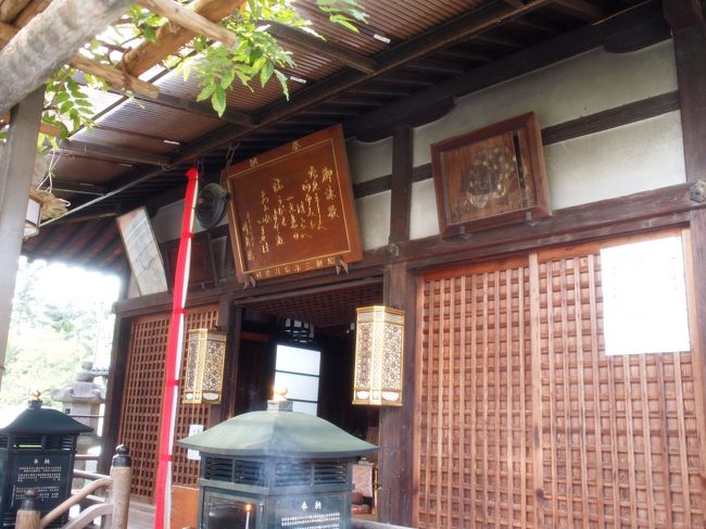 南円堂と納経所に挟まれた一言観音。<br />興福寺ではここが一番好きだ。