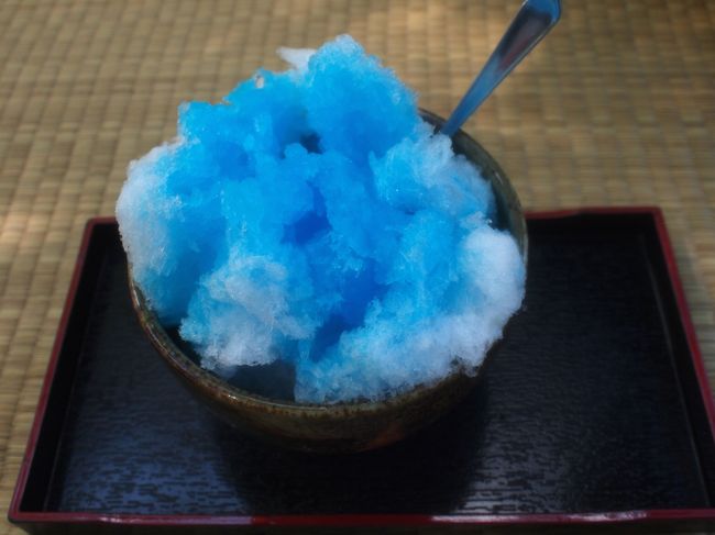 こういうかき氷もむしろホッとする。<br />大好き。３００円。神だ。