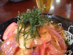 そして最後はお気に入りの
せつか家さんへ
毎回、宿の夕食をキャンセルして食べに行きます。

ここの海鮮サラダはボリューム満点でおいしい！！