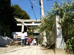 つくば道にある筑波山神社。
この中を通って男体山から登ります！