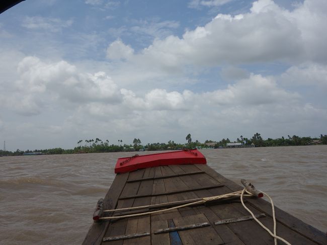 波が高く、めちゃくちゃ揺れました…。