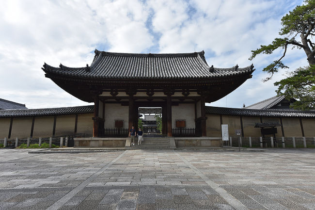 壺阪寺などを観光したあとにきたので、着いたのは夕方です・・・