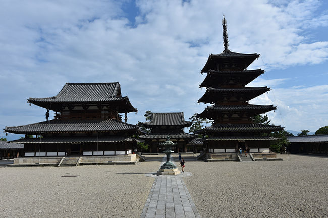 もう少し待てば、人がいない写真が撮れたかもね〜<br />まぁ、これでも満足!!