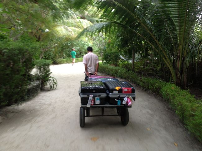 歩くのはつらい。<br />毎回部屋からレストランまで遠い。