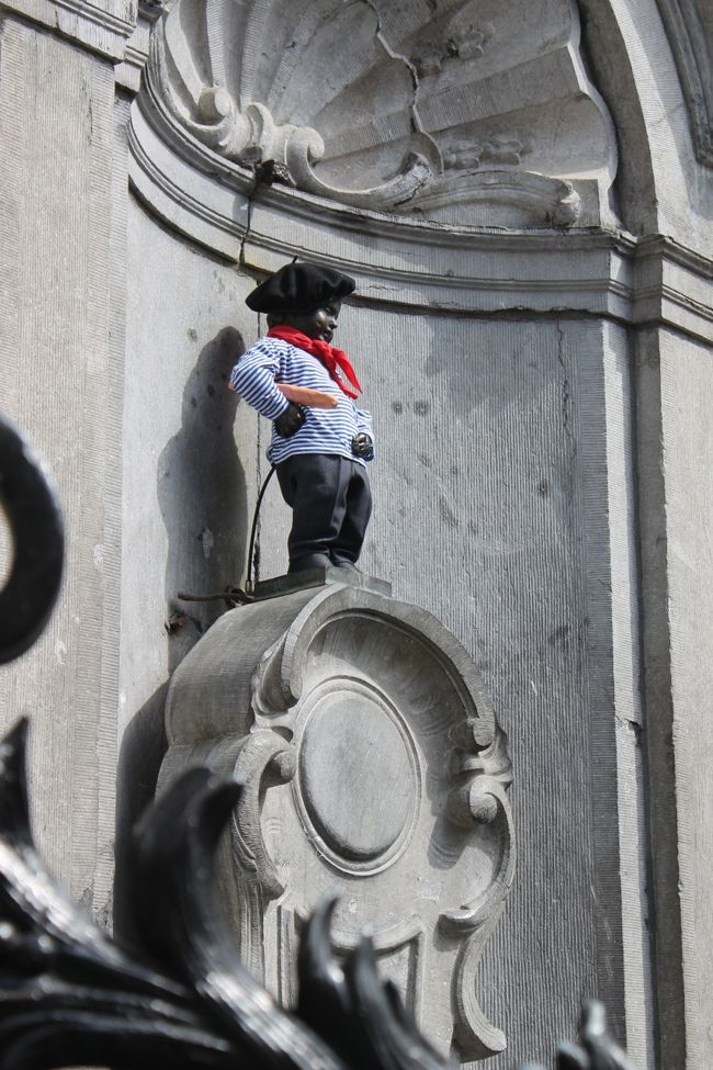 ベルギー、ブリュッセル。グランパレス広場、小便小僧