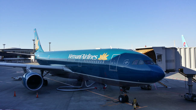 VN301ホーチミンシティー行