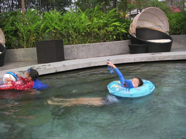 そして、又プール。