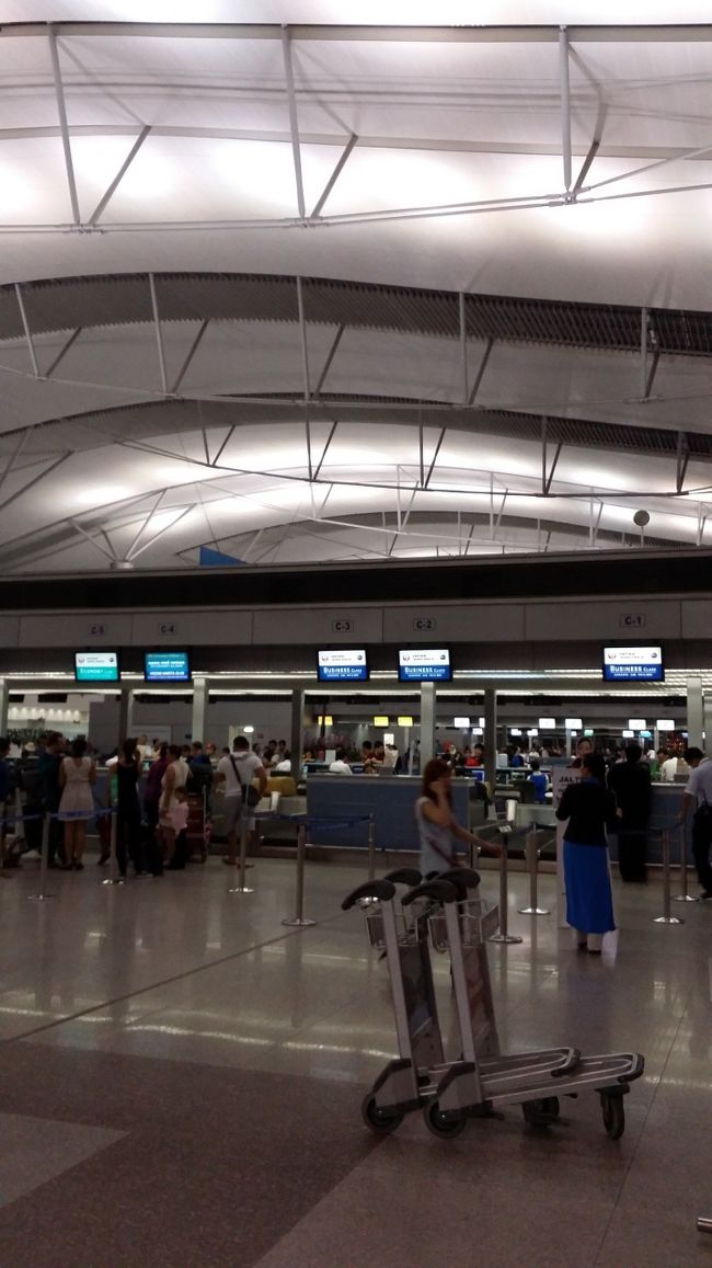 戦争博物館、統一会堂いきした！<br />何せベトナムのことを改めて知ること<br />できました！<br /><br />そして短い旅もおわり！<br />ここから一人旅、友達と旅が始まる原点となりました！