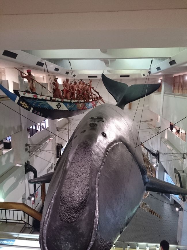 まずは建物の中を見学。<br />中々見応えがあります。