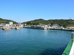 50分ぐらいで直島の宮浦港に到着。