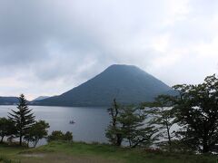 近くには榛名湖も。

ちょっと雲が増えてきました。