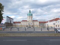 シャルロッテンブルク宮殿

プロイセン王国の宮殿です。