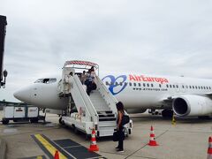 今回の航空券はすべてKLM／エールフランスで手配しましたが、バルセロナからパリ・オルリー空港へはエアヨーロッパの便でした。

搭乗直前に先月買ったばかりのミニーの扇子を失くし、そのショックで機内の写真は一切ナシ（笑）。