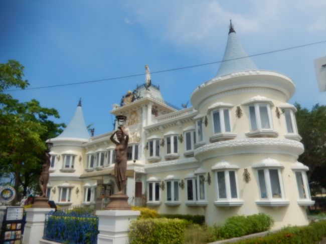 台南市政府庁舎付近にありました