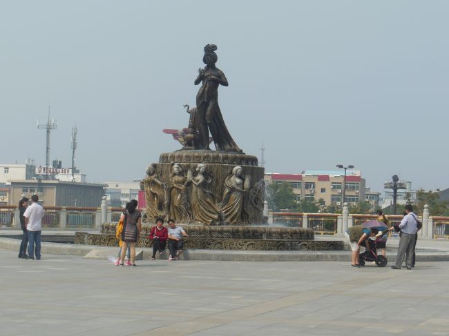 中国 西安15 2 楊貴妃 蒋介石 そしてファッションショー 西安 中国 の旅行記 ブログ By Azianokazeさん フォートラベル 中国 西安15 2 楊貴妃 蒋介石 そしてファッションショー 西安 中国 の旅行記 ブログ By Azianokazeさん フォートラベル