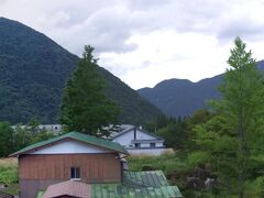 奥飛騨の温泉宿からの眺望（パノラマ画像）