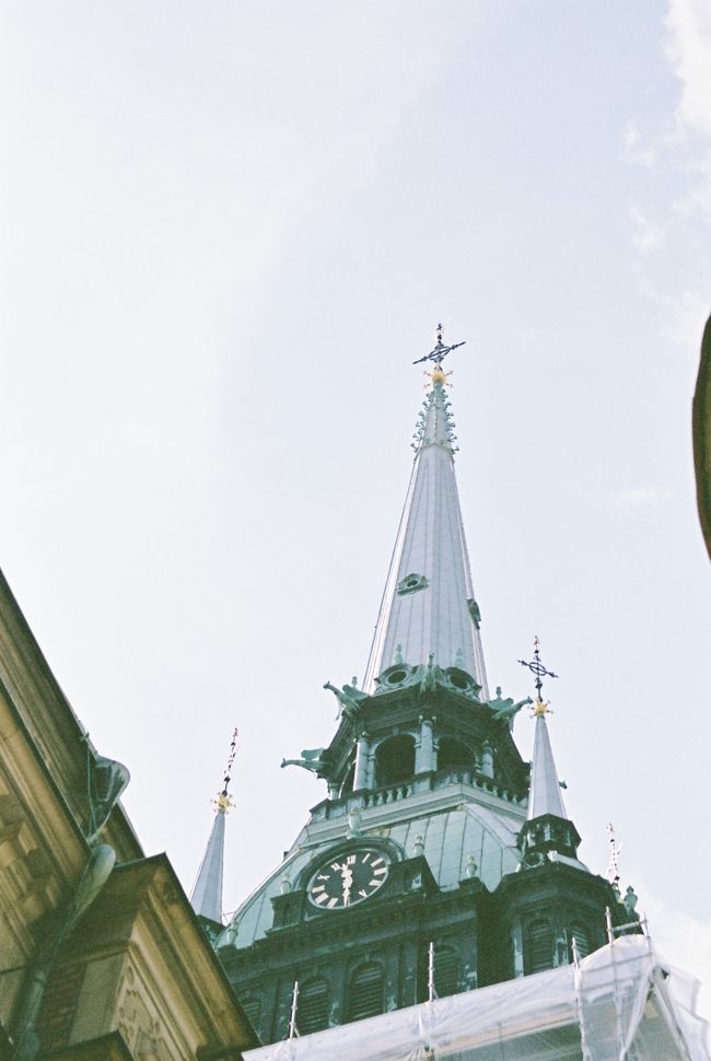 撮影がイマイチですが(^_^;)、高さと建築技術に圧倒されます