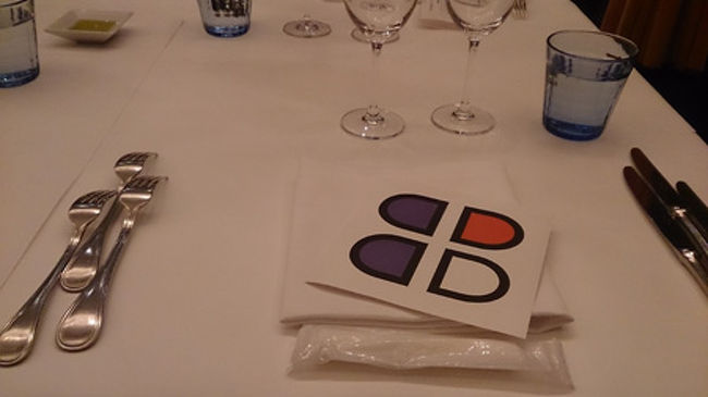 さて、定例のワイン会です。<br />今回はブルゴーニュ地方のワインを中心にしたようです。<br />