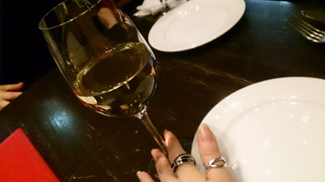 さて。ワインです（おいしいねぇ////）<br />