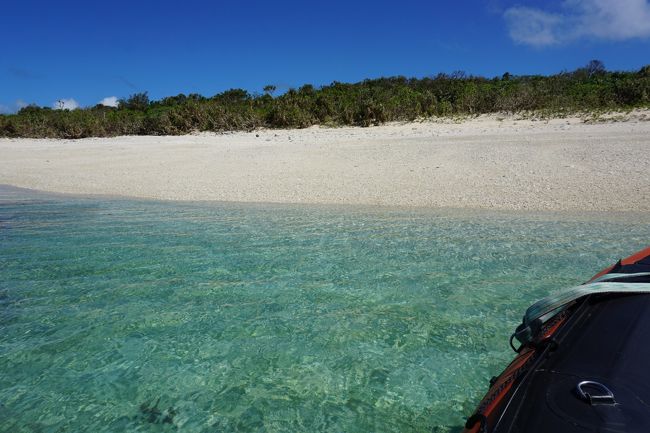 数人の人が住んでいるそう。<br />一見無人島のよう。