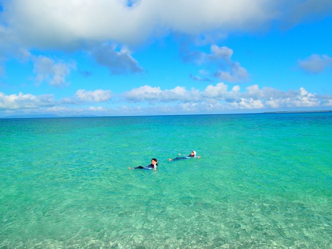 ぷかーん。<br />ライフジャケットを着ているので楽ちん。<br />このままいつまでも浮いていられるな。笑<br /><br />でもそろそろ帰る時間。