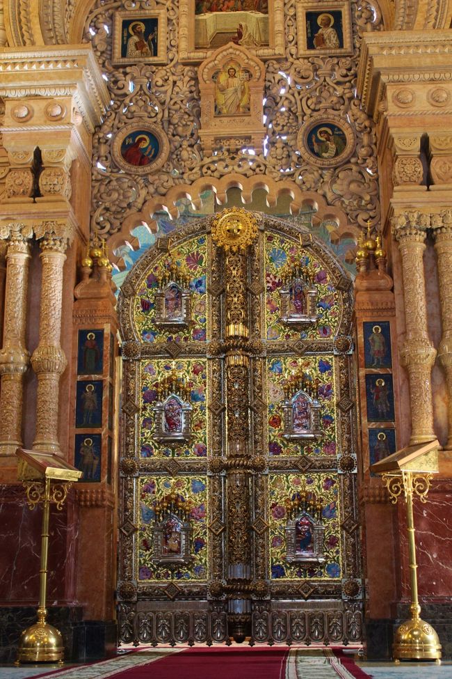 とっても細かく描かれています。