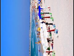 リオデジャネイロ州「Cabo Frioカーボ・フリオ海岸」

水も青く、浜辺も白く.....