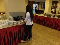 ２００８年１月５日

速攻で朝食を食べて