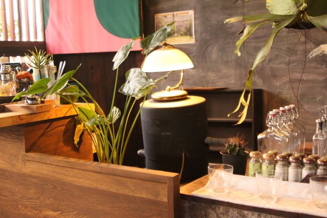 このスペースが何とも言えない雰囲気を醸し出しています。